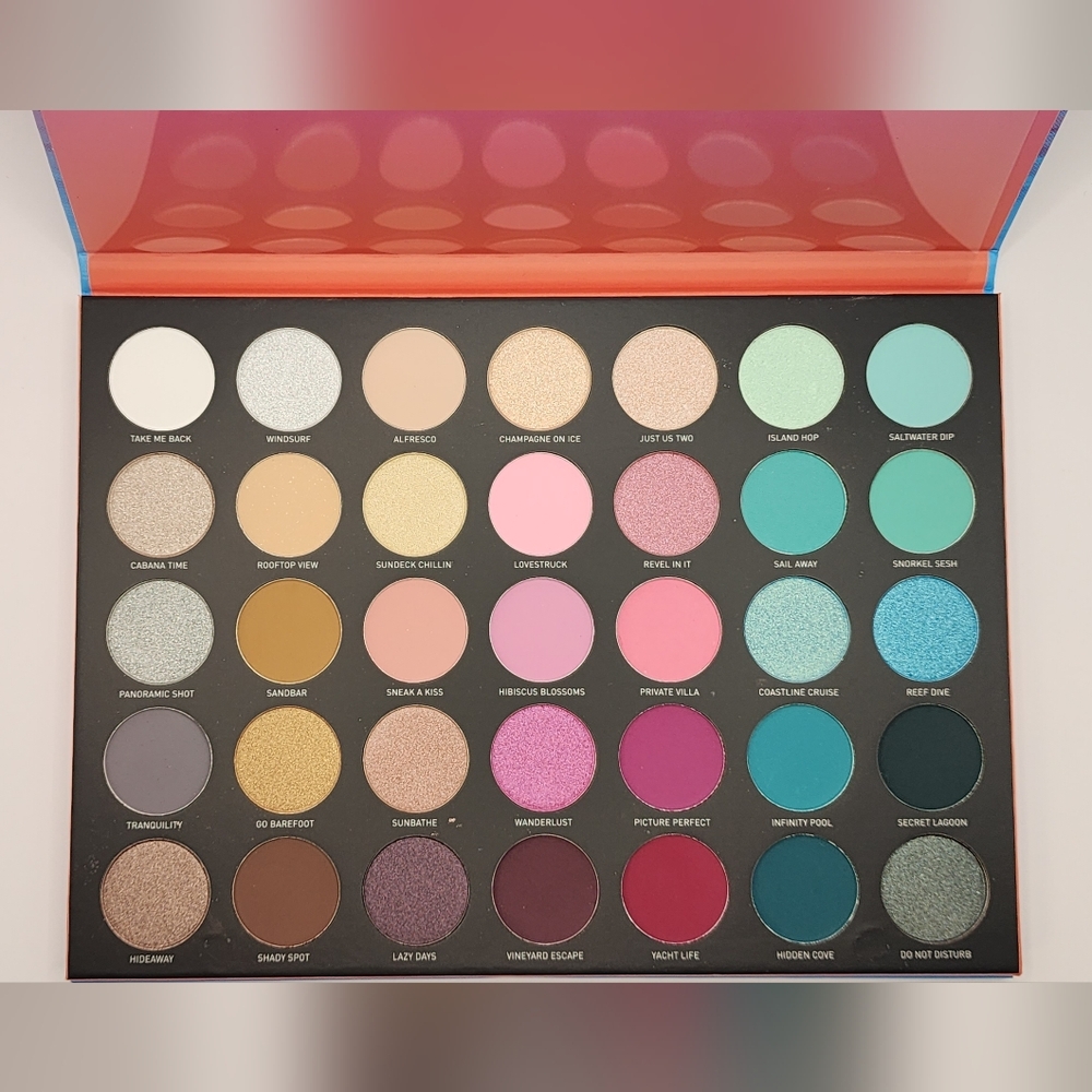 Morphe - Sweet Oasis Eyeshadow Pallet NWT